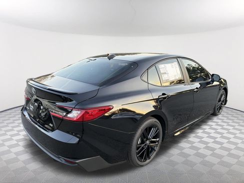 New 2026 Toyota Camry SE image 16