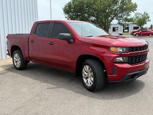 Used 2021 Chevrolet Silverado 1500 Custom RWD image 3