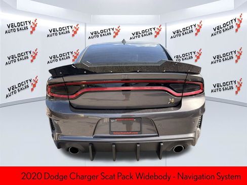 Used 2020 Dodge Charger Scat Pack RWD image 5