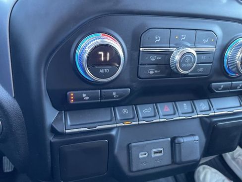 Used 2019 GMC Sierra 1500 Elevation w/ Elevation Value Package image 11