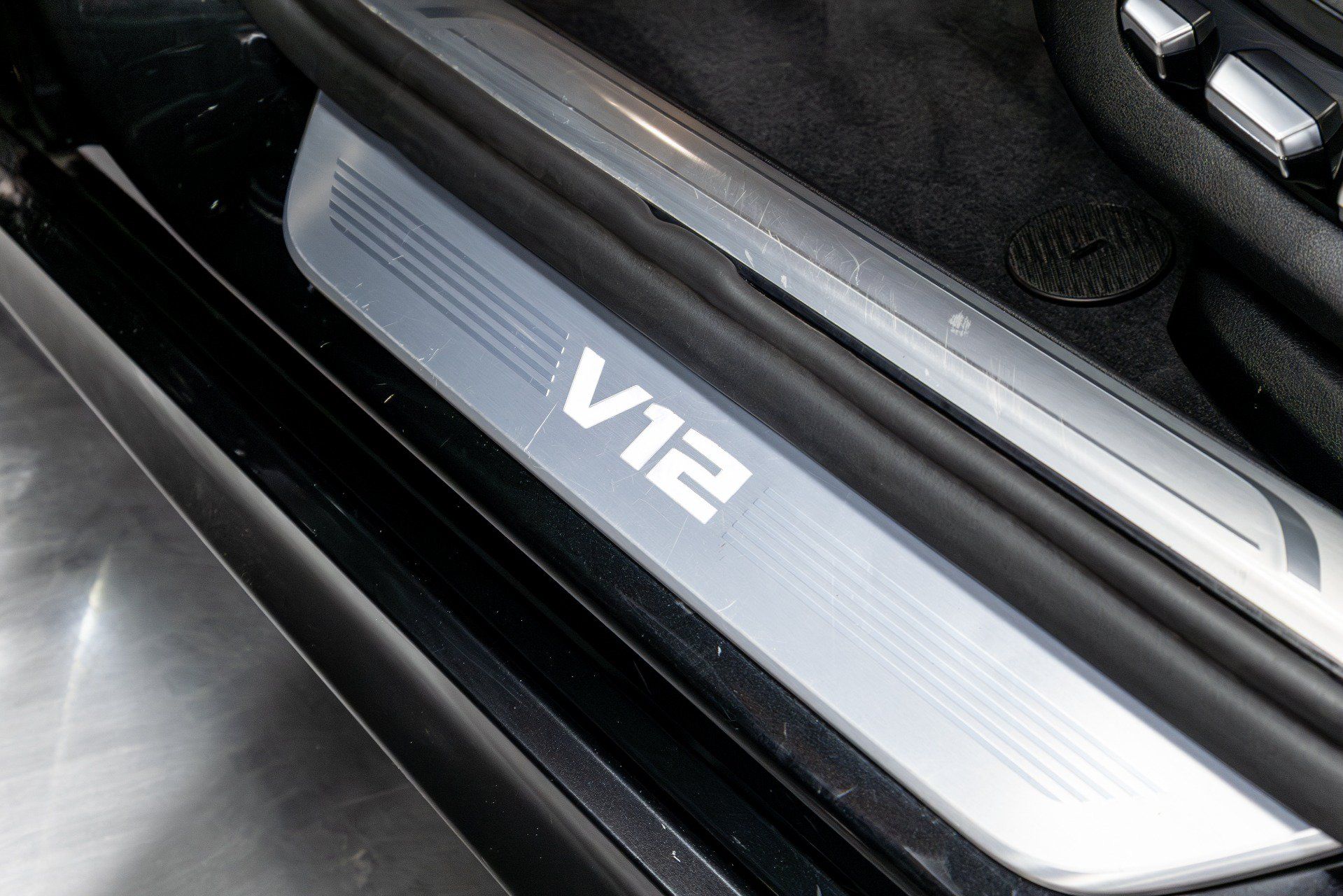 Used 2022 BMW M760i xDrive AWD/4WD image 66