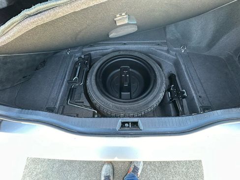 Used 2004 Lexus LS 430 Sedan image 37