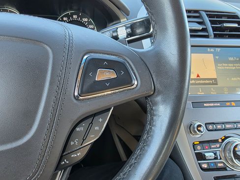 Used 2019 Lincoln MKZ Reserve AWD/4WD image 16