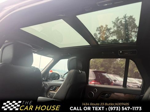 Used 2018 Land Rover Range Rover HSE AWD/4WD image 18