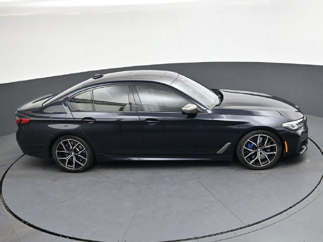 Used 2023 BMW M550i xDrive w/ Dynamic Handling Package AWD/4WD image 26
