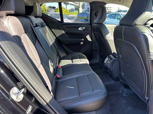 Used 2025 Volvo XC40 B5 Plus w/ Climate Package image 13
