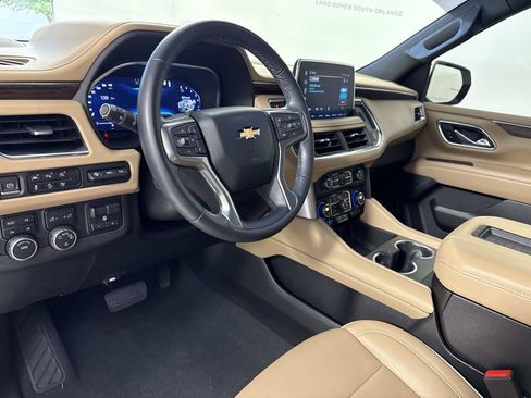 Used 2023 Chevrolet Tahoe Premier w/ Premium Package AWD/4WD image 23