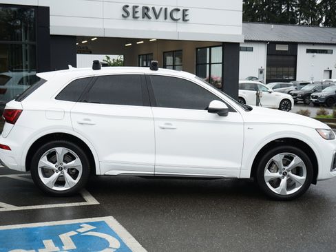 Used 2022 Audi Q5 2.0T Premium Plus AWD/4WD image 2