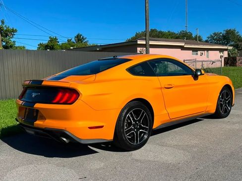 Used 2019 Ford Mustang Premium w/ Equipment Group 201A RWD image 7