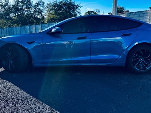 Used 2026 Tesla Model S Plaid AWD/4WD image 23