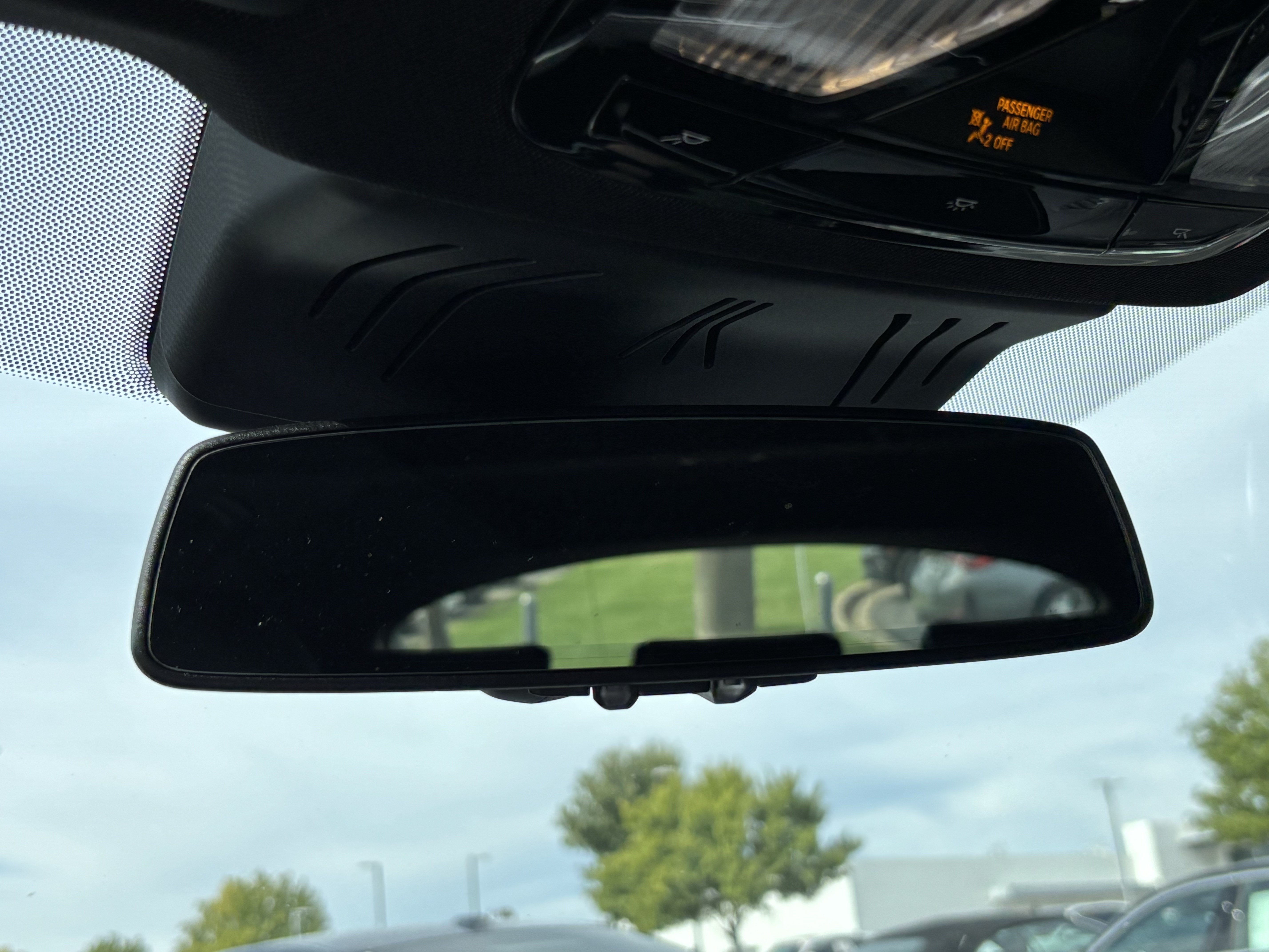 Certified 2024 BMW i4 eDrive40 w/ M Sport Package RWD image 28