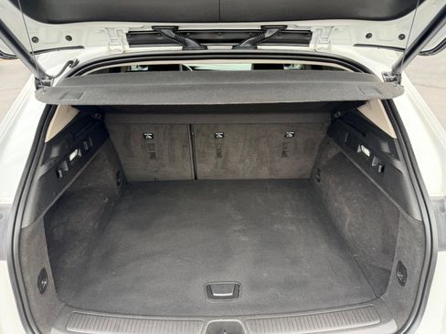 Used 2023 Buick Envision Essence w/ Sport Touring Package FWD image 9