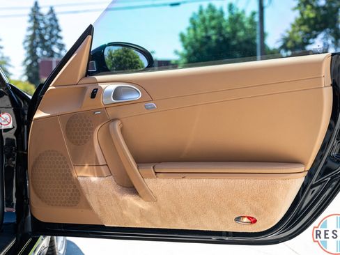 Used 2007 Porsche 911 Targa 4S image 18