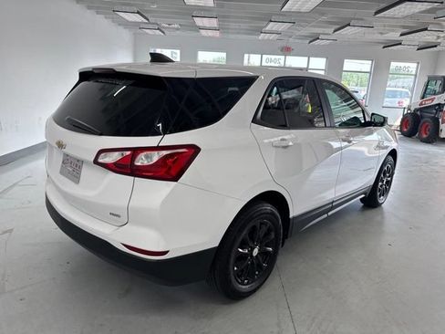 Used 2020 Chevrolet Equinox LS AWD/4WD image 9
