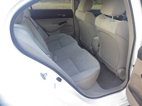 Used 2010 Honda Civic LX image 16