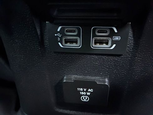 Used 2018 Jeep Wrangler Unlimited Rubicon w/ Dual Top Group image 6