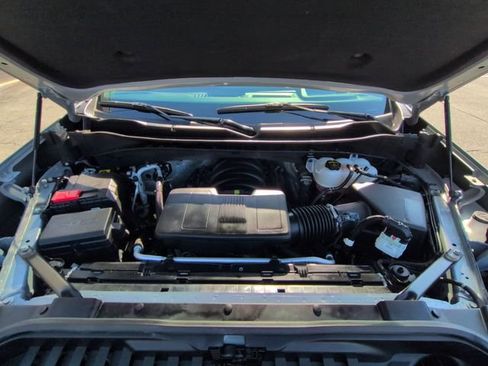 Used 2025 Chevrolet Silverado 1500 ZR2 w/ Technology Package image 31