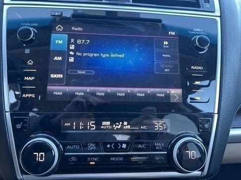 Used 2019 Subaru Outback 2.5i Limited image 9