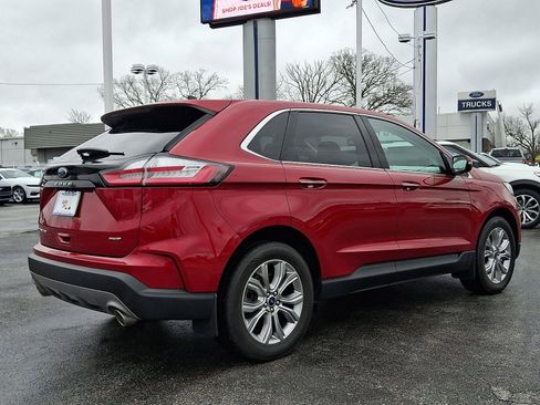 Used 2022 Ford Edge Titanium image 6