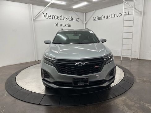 Used 2024 Chevrolet Equinox RS image 2