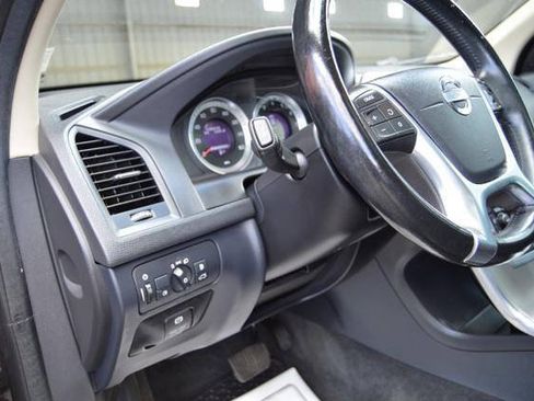 Used 2012 Volvo XC60 T6 AWD/4WD image 29