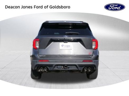 Used 2020 Ford Explorer ST w/ Premium Technology Package image 4