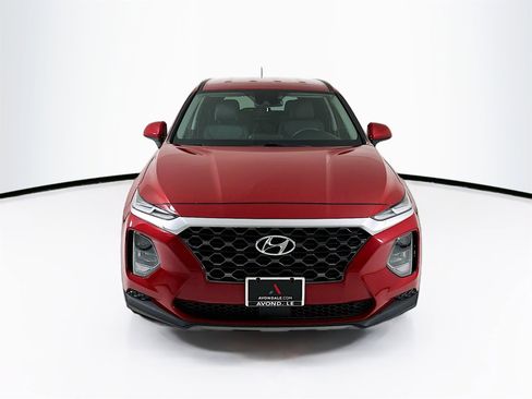 Used 2019 Hyundai Santa Fe SE image 2