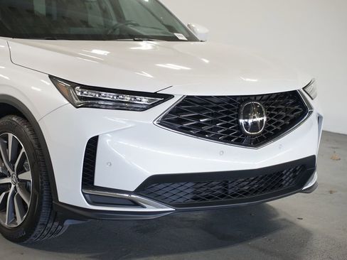 Used 2025 Acura MDX w/ Technology Package image 4