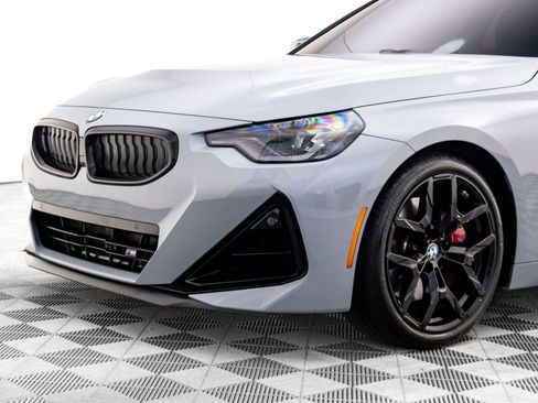 Used 2025 BMW M240i xDrive Coupe w/ Premium Package image 35