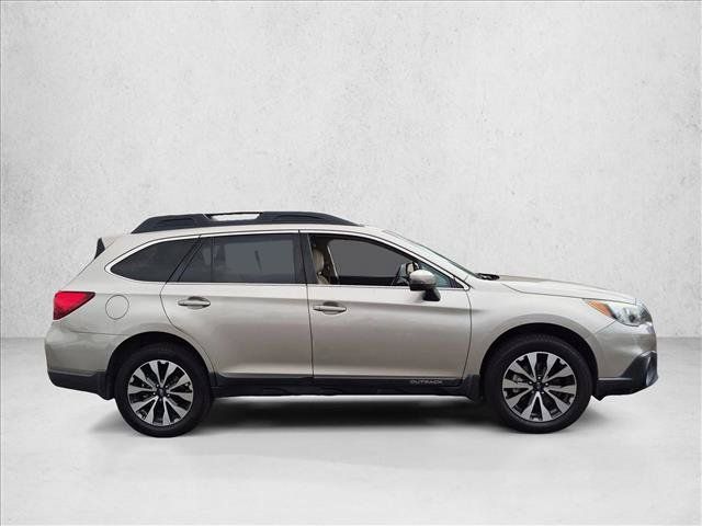 Used 2017 Subaru Outback 2.5i Limited AWD/4WD image 4