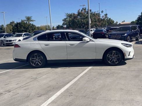 New 2026 BMW 530i w/ Premium Package image 5