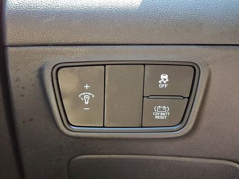 Used 2022 Hyundai Tucson Blue AWD/4WD image 24