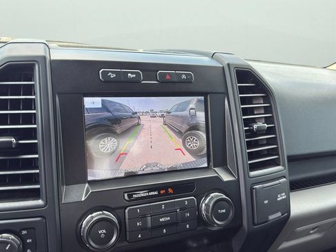 Used 2019 Ford F150 XL w/ Equipment Group 101A Mid AWD/4WD image 18