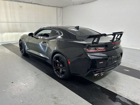 Used 2018 Chevrolet Camaro SS w/ Redline Edition RWD image 7