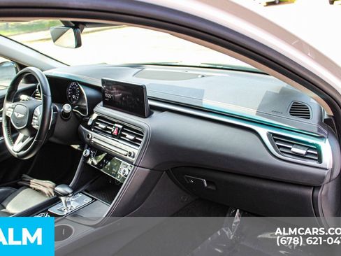 Used 2025 Genesis G70 2.5T RWD image 23