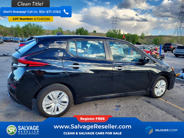 Used 2025 Nissan Leaf S FWD image 4