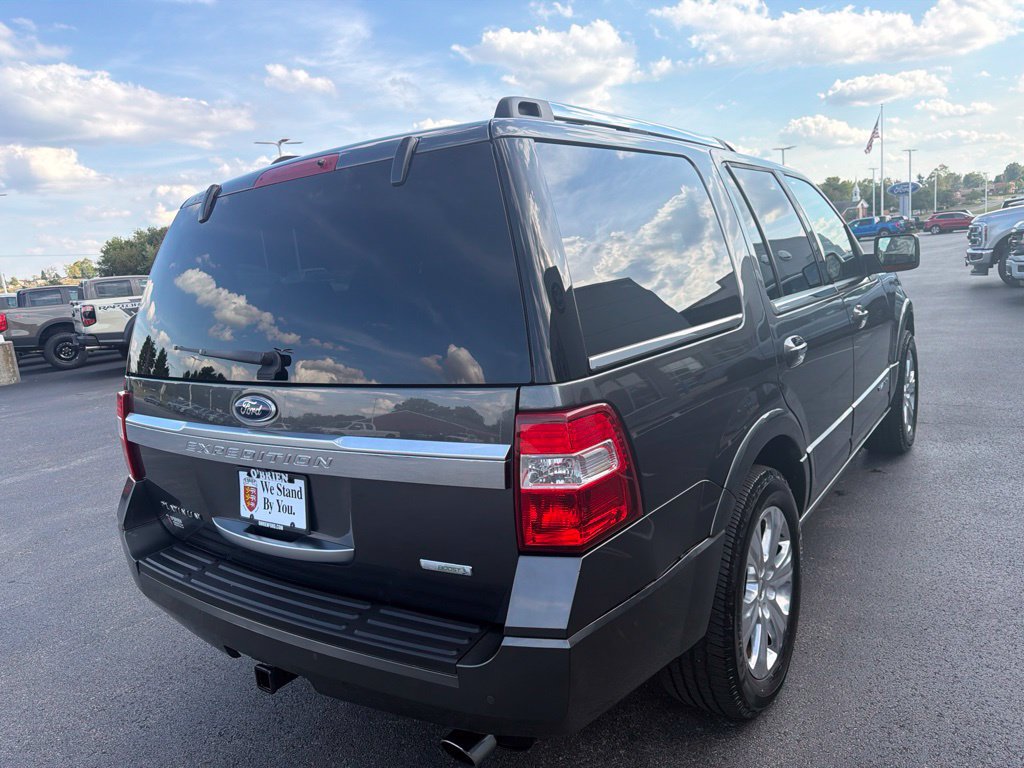 Used 2016 Ford Expedition Platinum AWD/4WD image 5