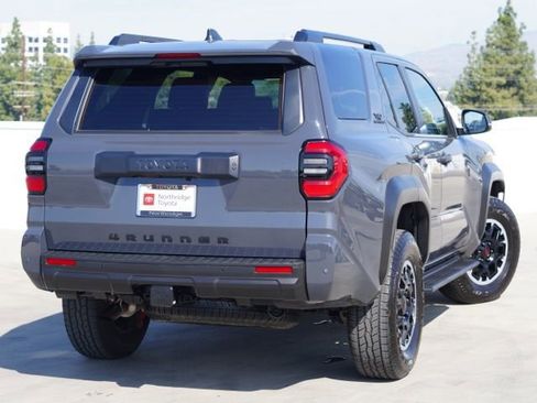 Certified 2025 Toyota 4Runner TRD Off-Road image 6