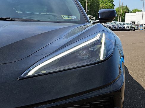 Used 2025 Chevrolet Corvette Stingray Preferred Cpe w/ 2LT RWD image 9