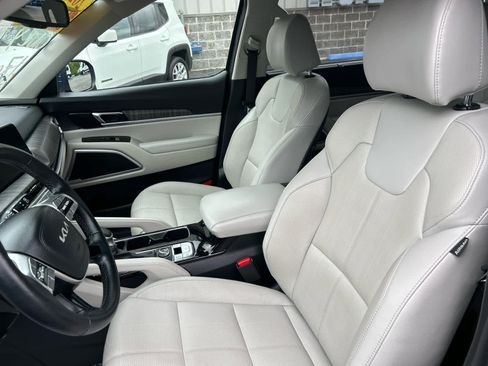Used 2024 Kia Telluride EX AWD/4WD image 12