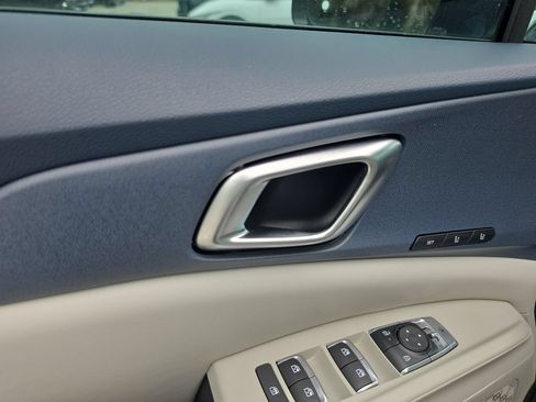 New 2026 Kia Carnival SX FWD image 20