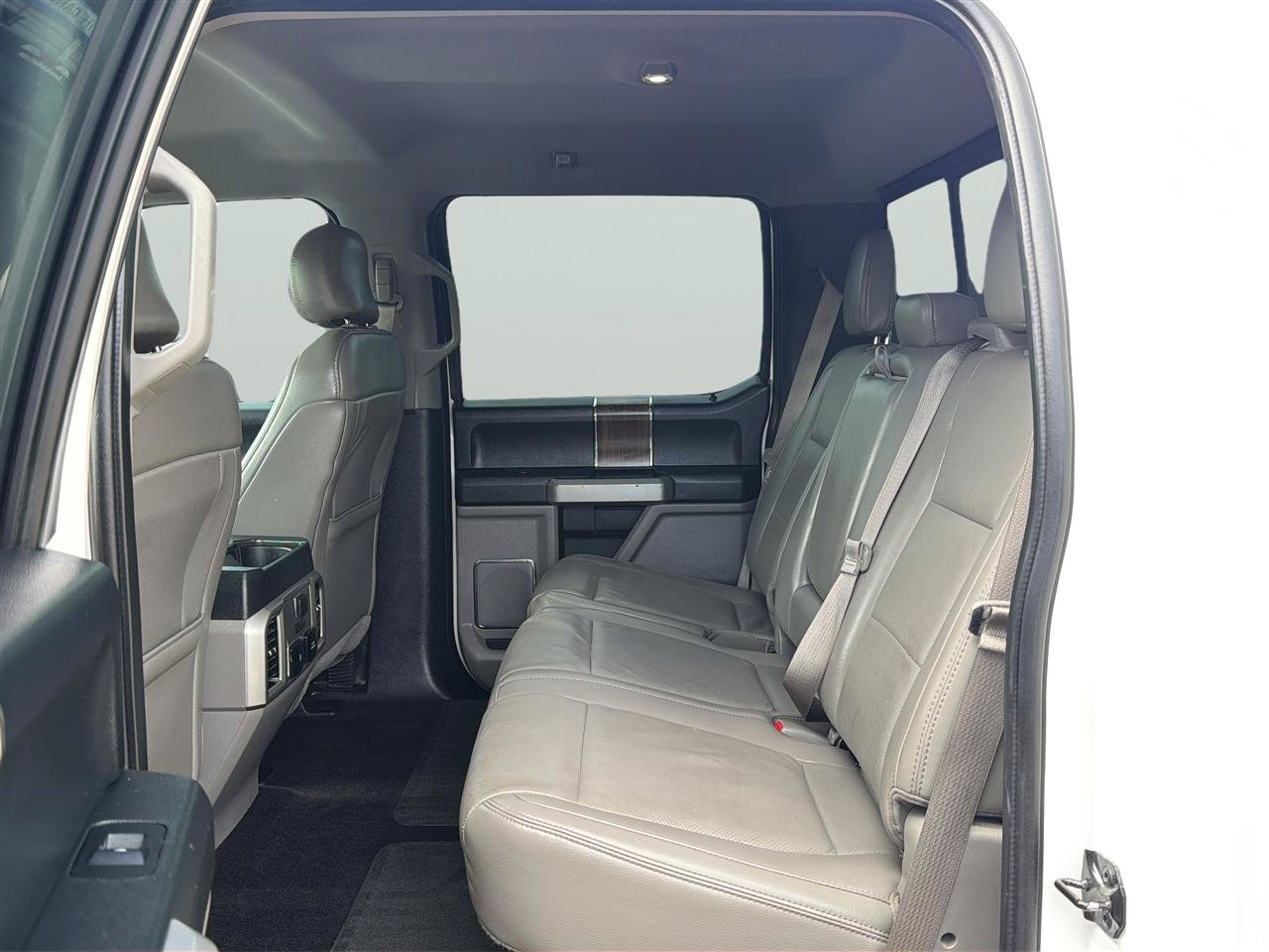 Used 2017 Ford F150 Lariat w/ Equipment Group 502A Luxury AWD/4WD image 16