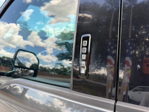 Used 2017 Ford F450 Lariat w/ Lariat Ultimate Package AWD/4WD image 28