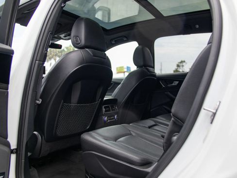 Used 2019 Audi Q7 3.0T Prestige AWD/4WD image 26