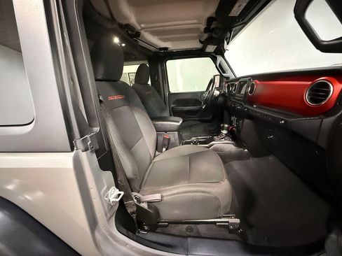 Used 2020 Jeep Wrangler Rubicon w/ LED Lighting Group image 12