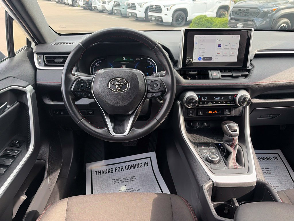 Used 2025 Toyota RAV4 SE AWD/4WD image 20