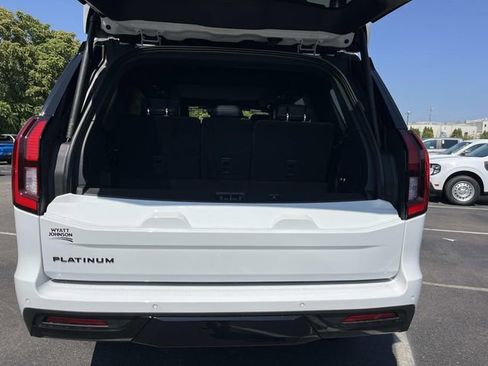 New 2025 Ford Expedition Platinum w/ Stealth Performance Package image 12