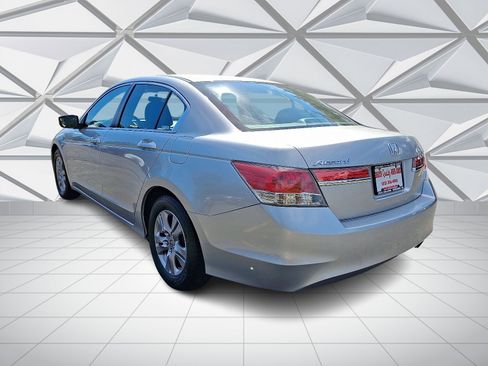 Used 2012 Honda Accord LX image 7