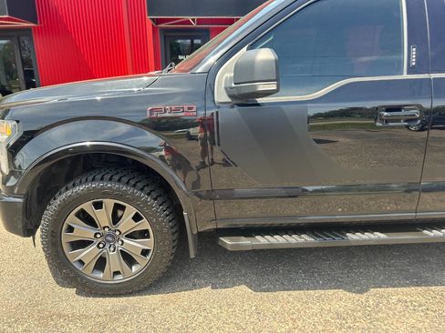 Used 2016 Ford F150 XLT w/ Equipment Group 302A Luxury AWD/4WD image 3