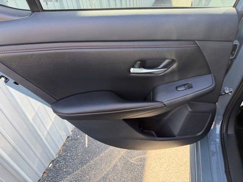Certified 2025 Nissan Sentra SR w/ SR Premium Package FWD image 29